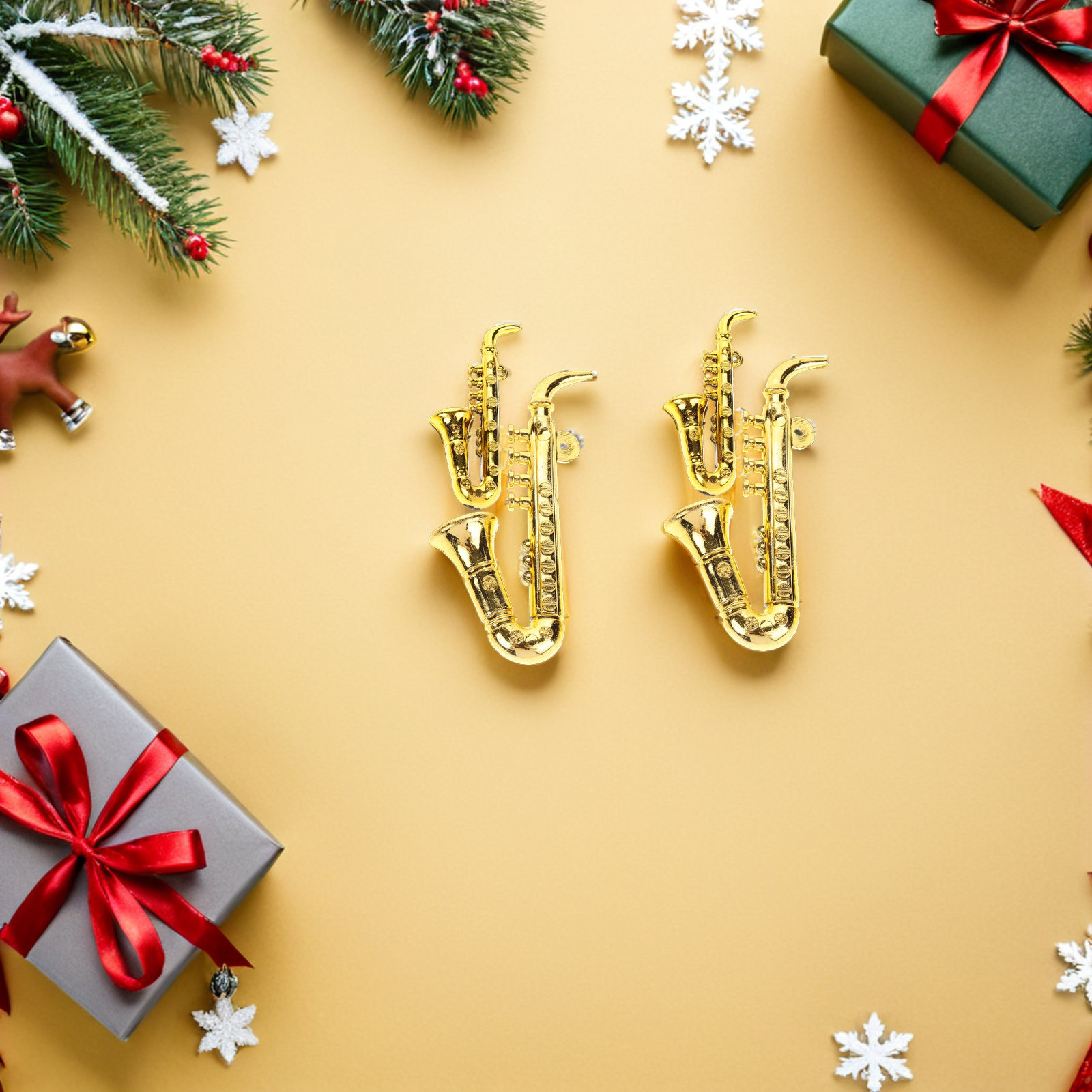 Musical Instrument Xmas Ornaments - ของตกแต่งต้นคริสต์มาสแบบแขวน 40 ชิ้น ทำจากพลาสติก รูปแซกโซโฟน ของตกแต่งเครื่องดนตรี